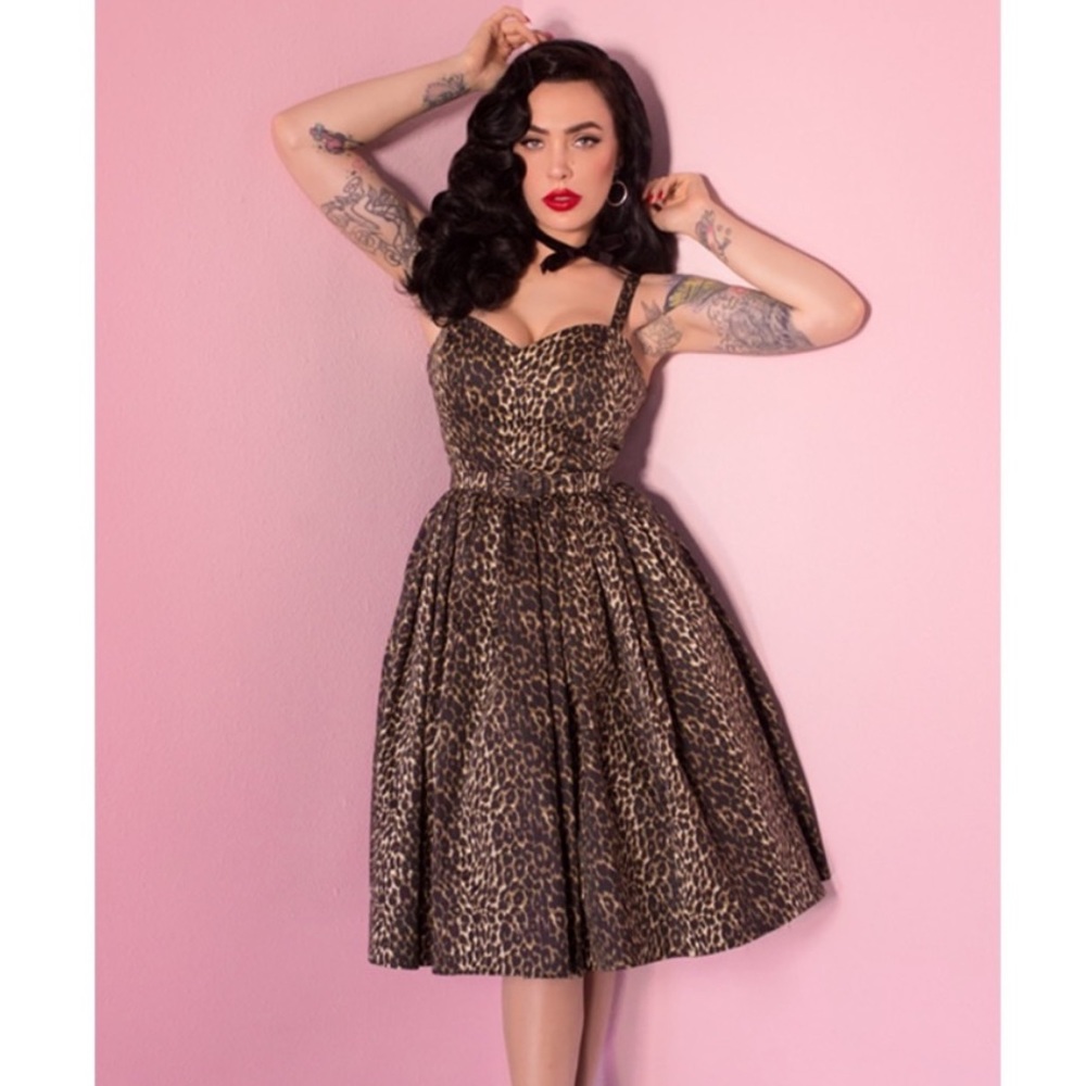 Vixen by Micheline Pitt leopard sweetheart swing dress